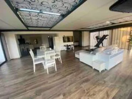 Moderne Et Epure Fourques-sur-Garonne